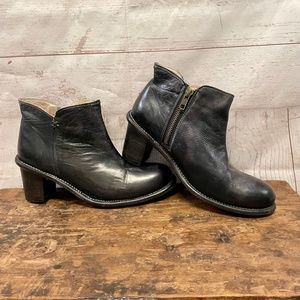 Bed Stu Yell Ankle Boots